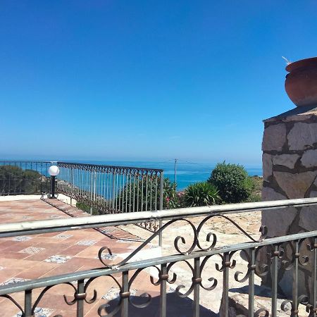 Cala Rossa Hotel Castellammare del Golfo Exterior photo